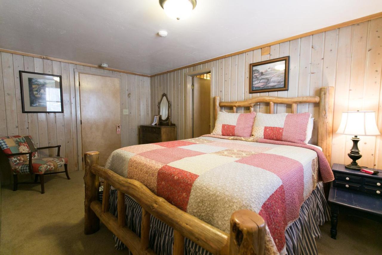 Silver Fork Lodge & Restaurant Brighton Экстерьер фото
